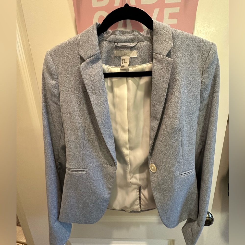 🌴 2 Piece Set H&M light blue suit set (blazer + pants slacks)